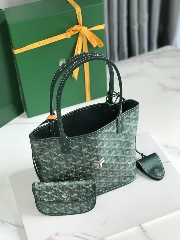 Goyard Bag 